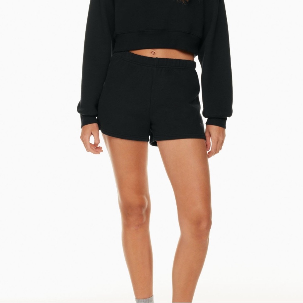 Aritzia TNA®
Sweatfleece Shorts | Women's Black Shorts